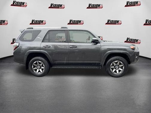 Magnetic Gray Metallic 2017 Toyota 4Runner TRD Off Road