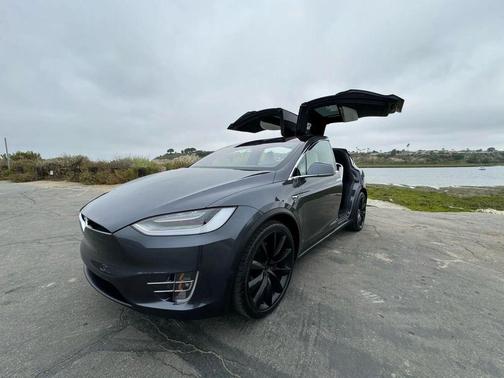 Midnight Silver Metallic 2020 Tesla Model X Long Range Plus Dual Motor All-Wheel Drive