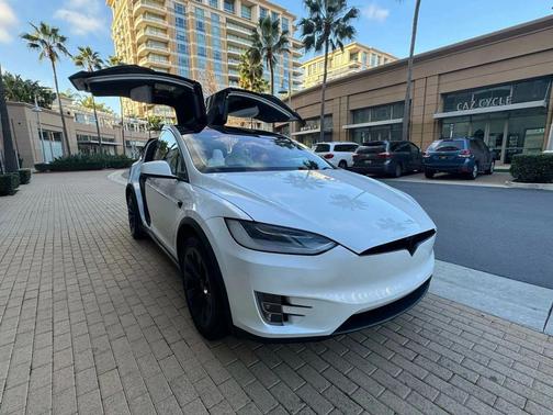 2018 Tesla Model X 75D