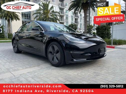 Solid Black 2020 Tesla Model 3 Standard Range Plus