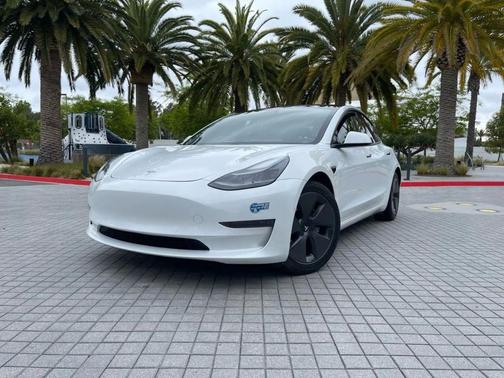 2023 Tesla Model 3 Standard Range