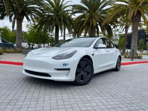 2023 Tesla Model 3 Standard Range
