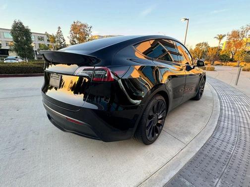 Solid Black 2023 Tesla Model Y Performance Dual Motor All-Wheel Drive