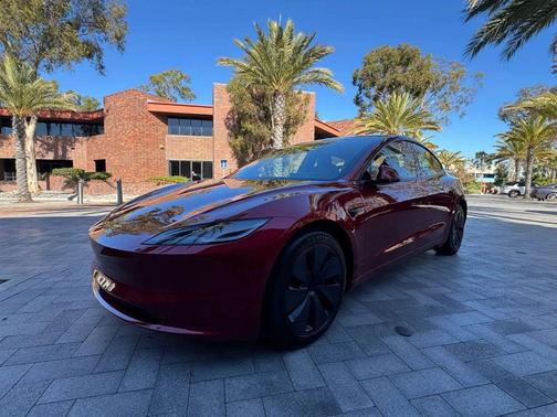 2024 Tesla Model 3 Long Range