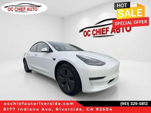 Pearl White Multi-Coat 2023 Tesla Model 3 Standard Range