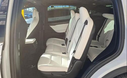 2017 Tesla Model X 75D