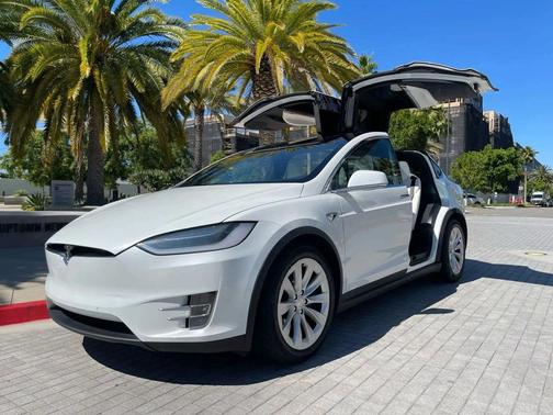 2017 Tesla Model X 75D