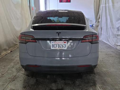 2017 Tesla Model X 75D