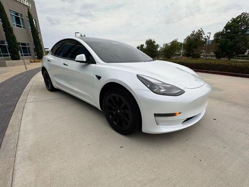 2023 Tesla Model 3 Standard Range