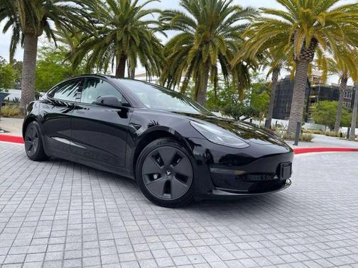 2023 Tesla Model 3 Standard Range