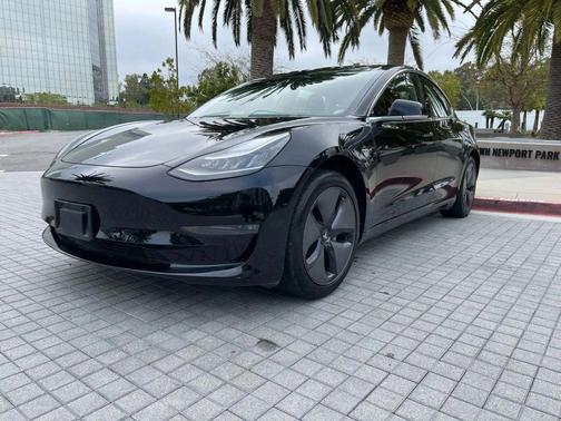 2019 Tesla Model 3 Standard Range Plus