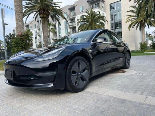 2019 Tesla Model 3 Standard Range Plus