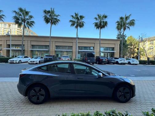 Gray 2023 Tesla Model 3 Standard Range