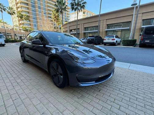 Gray 2023 Tesla Model 3 Standard Range