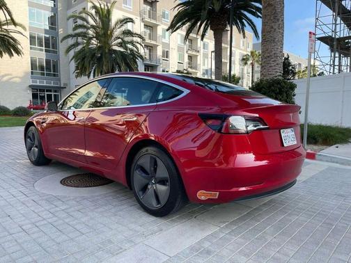 2019 Tesla Model 3 Standard Range Plus