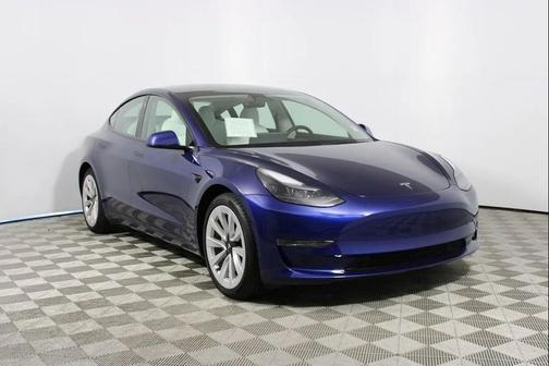 Deep Blue Metallic 2023 Tesla Model 3 Standard Range