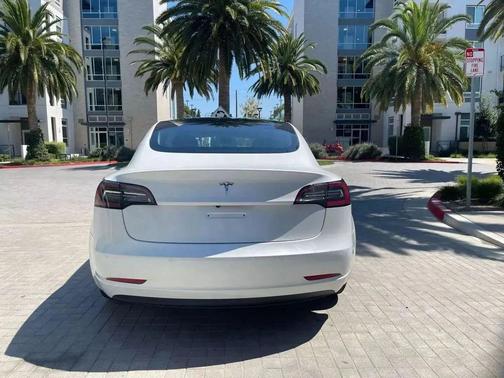2023 Tesla Model 3 Standard Range