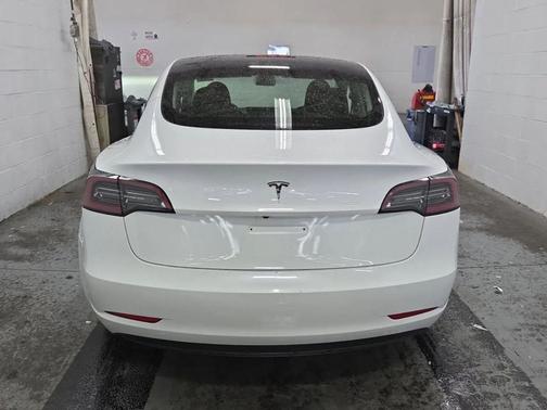 2023 Tesla Model 3 Standard Range