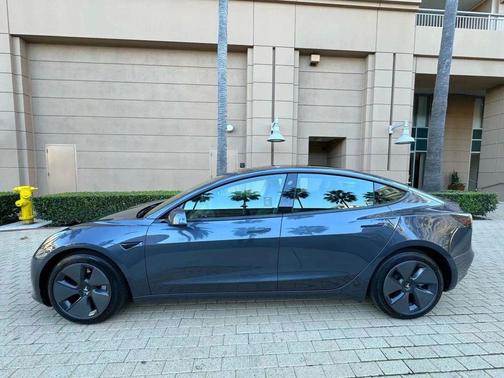 2023 Tesla Model 3 Standard Range