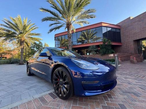 2022 Tesla Model 3 Performance