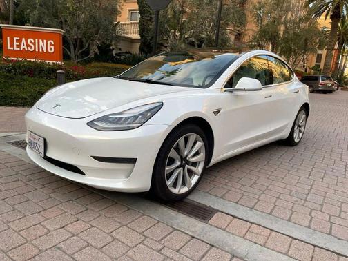 2020 Tesla Model 3 Standard Range