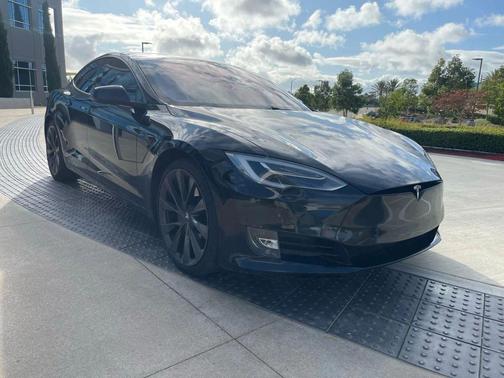 2018 Tesla Model S 100D