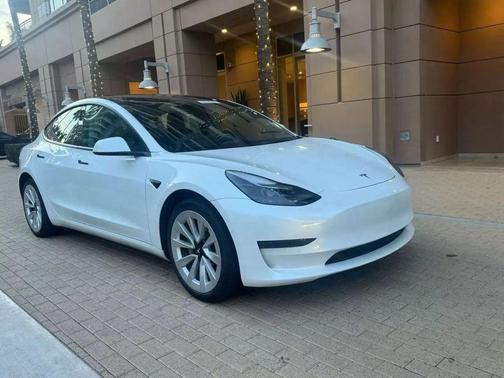 2023 Tesla Model 3 Long Range