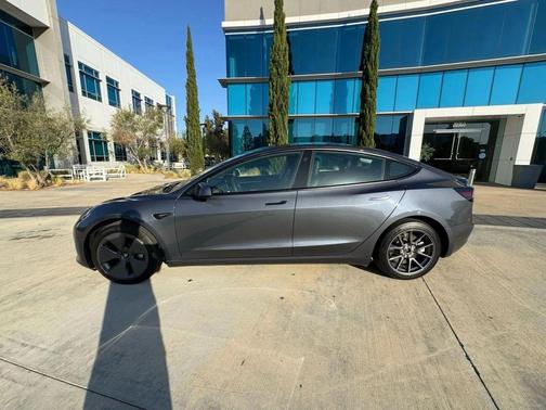 Midnight Silver Metallic 2020 Tesla Model 3 Standard Range Plus