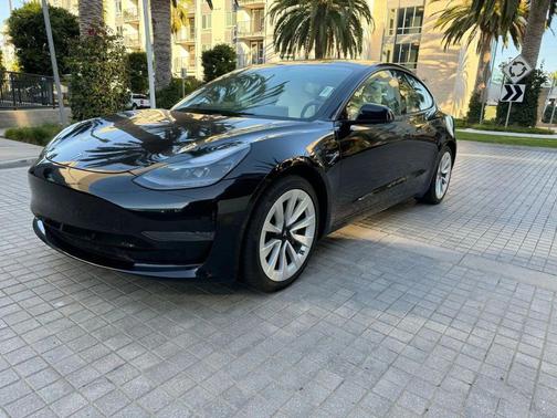 2023 Tesla Model 3 Standard Range