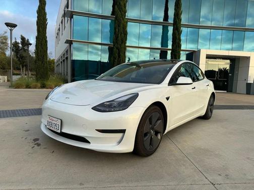 2023 Tesla Model 3 Standard Range