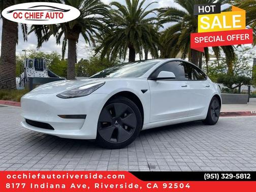 Pearl White Multi-Coat 2022 Tesla Model 3 Standard Range