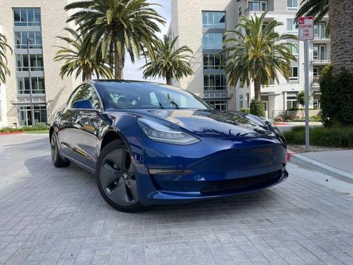 2019 Tesla Model 3 Long Range