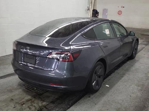 2023 Tesla Model 3 Standard Range