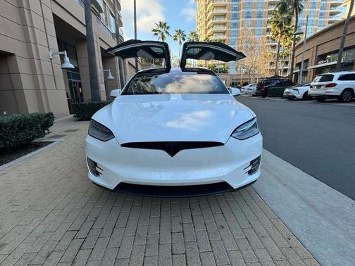 Pearl White Multi-Coat 2020 Tesla Model X Long Range Plus Dual Motor All-Wheel Drive