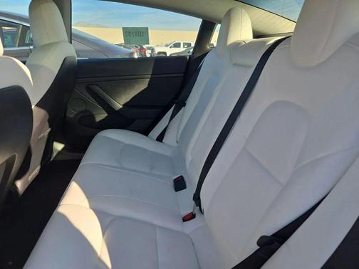 2023 Tesla Model 3 Standard Range
