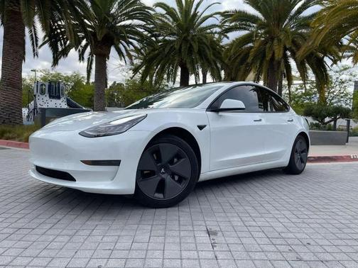2023 Tesla Model 3 Standard Range