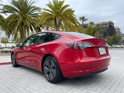 2023 Tesla Model 3 Standard Range