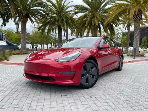 2023 Tesla Model 3 Standard Range