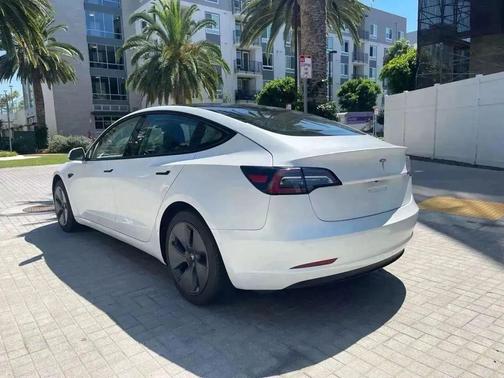 2023 Tesla Model 3 Standard Range