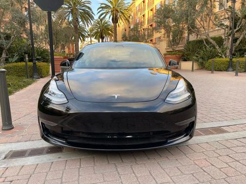 2019 Tesla Model 3 Standard Range Plus