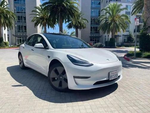 2023 Tesla Model 3 Standard Range