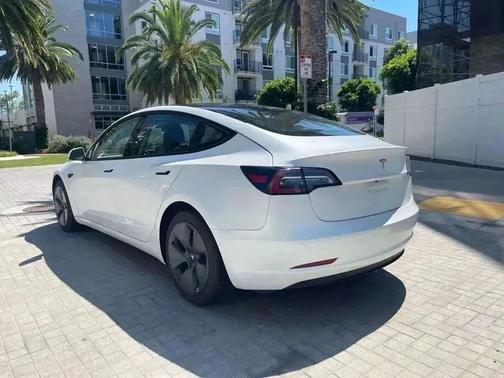 2023 Tesla Model 3 Standard Range