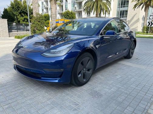 2019 Tesla Model 3 Standard Range Plus