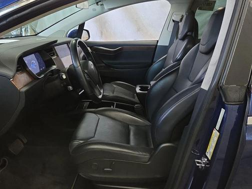 Deep Blue Metallic 2018 Tesla Model X 75D
