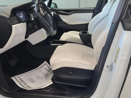 2018 Tesla Model X 75D