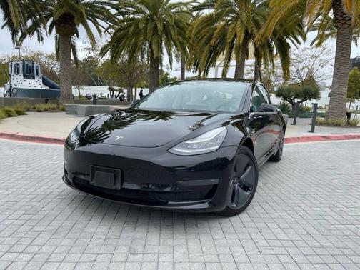 Solid Black 2019 Tesla Model 3 Standard Range Plus