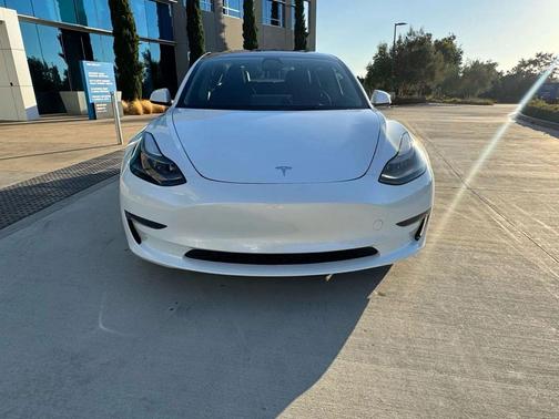 2023 Tesla Model 3 Standard Range