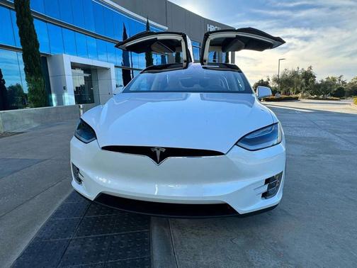 2017 Tesla Model X 100D