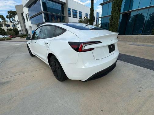 2024 Tesla Model 3 Long Range