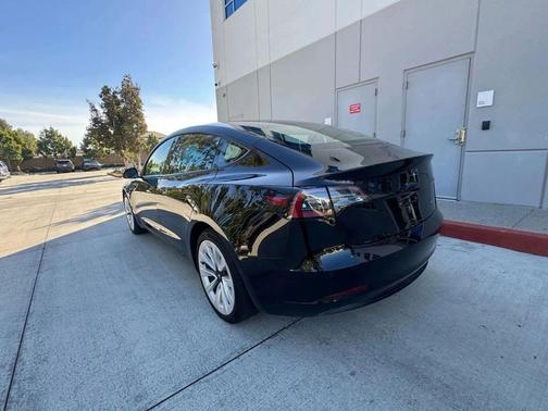 2023 Tesla Model 3 Standard Range
